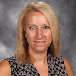 Rebecca Belkota headshot