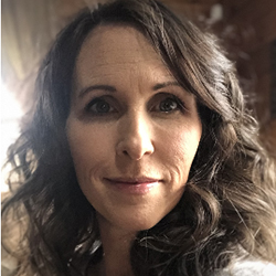 Melinda Smith headshot