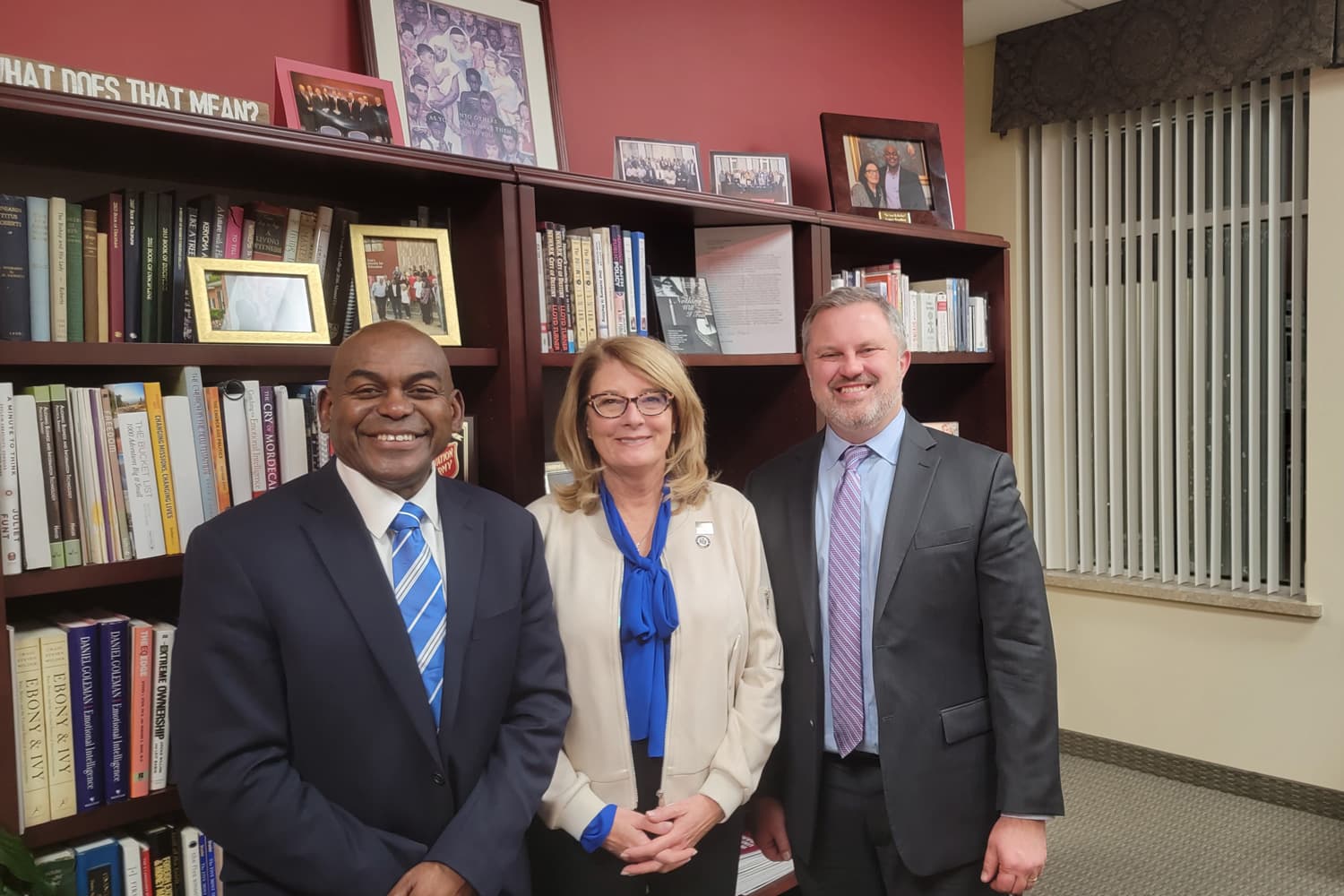 Ny Senator Pamela Helming visiting Roberts